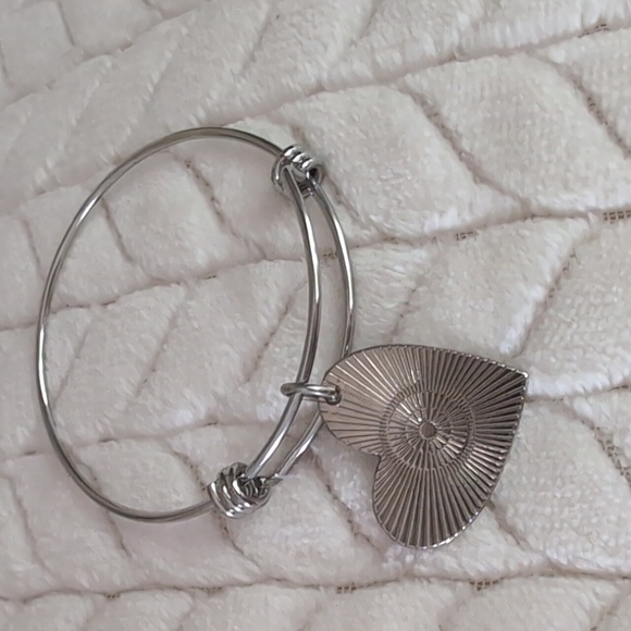 Bracelet - Picture 2 of 3